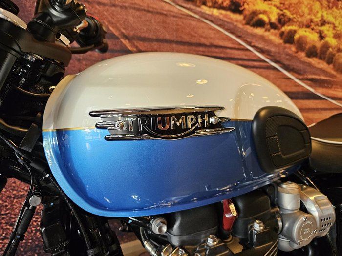 2023 Triumph Bonneville T120 Bonneville White