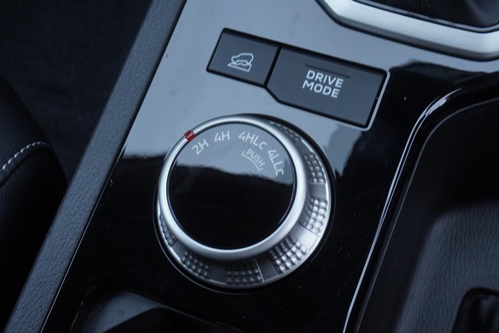 2025 Mitsubishi Triton GLS