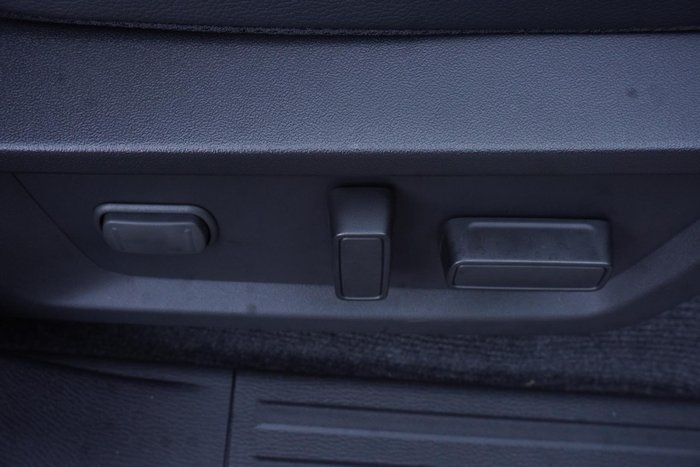 2025 Mitsubishi Triton GLS