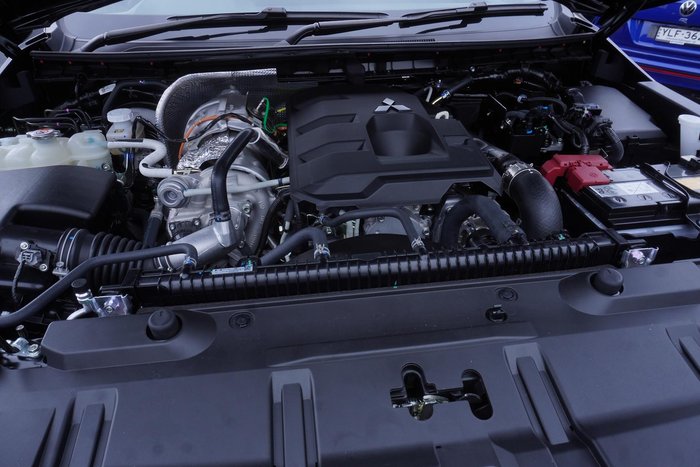 2025 Mitsubishi Triton GLS