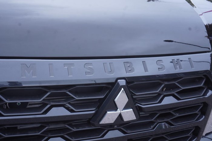 2025 Mitsubishi Triton GLS