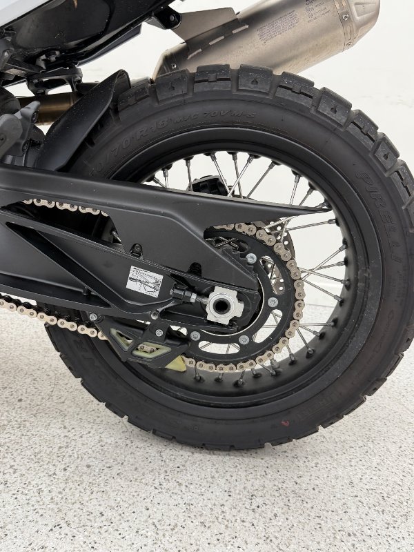 2022 HUSQVARNA NORDEN 901 Black