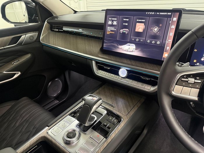 2025 GWM Tank 500 Vanta Hybrid P03 4X4 Dual Range Crystal Black