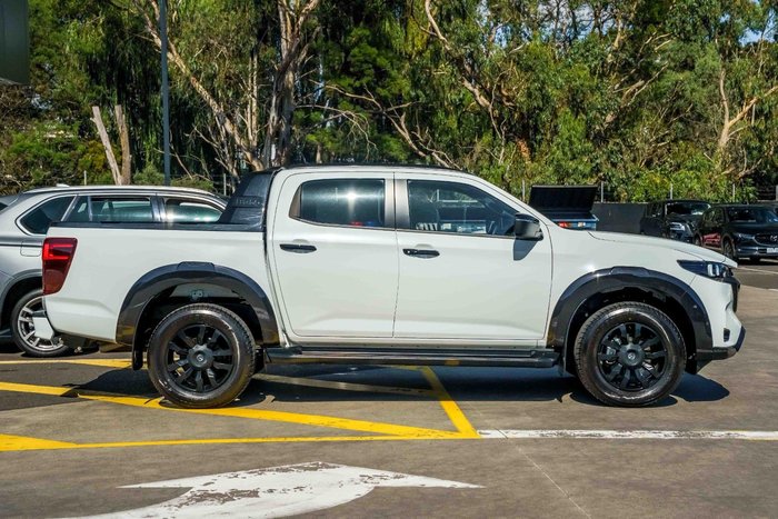 2025 Mazda BT-50 SP