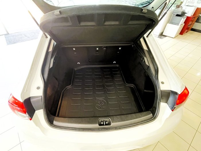 2017 Holden Commodore RS-V