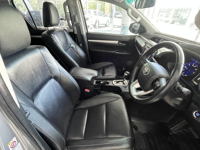 2018 Toyota Hilux SR5