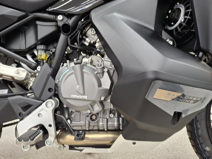 2025 CFMOTO MT-X LS Black