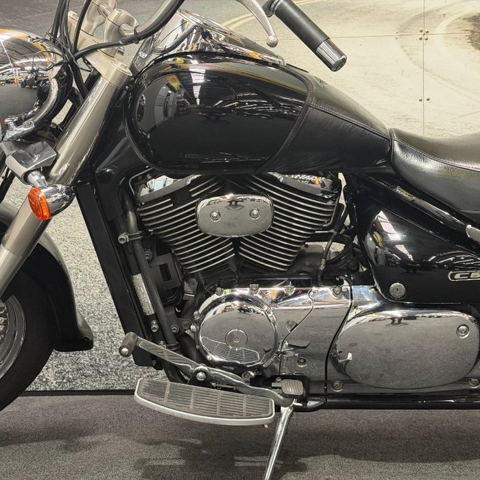 2007 Suzuki VL800 (BOULEVARD C50) Black