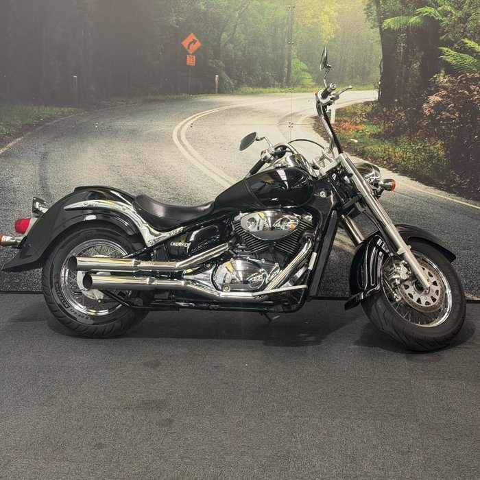 2007 Suzuki VL800 (BOULEVARD C50) Black