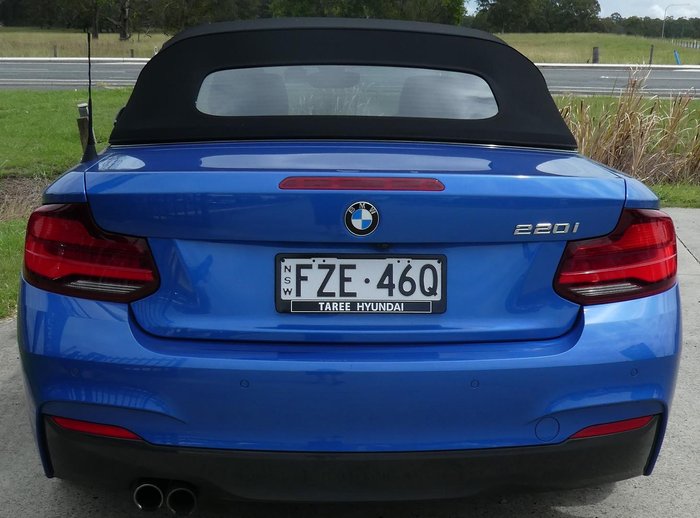 2020 BMW 2 Series 220i M Sport