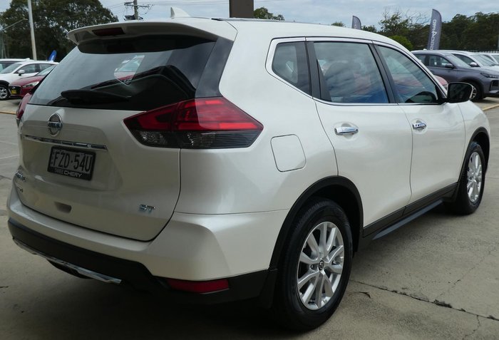 2019 Nissan X-TRAIL ST