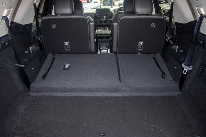 2024 Nissan Pathfinder Ti-L