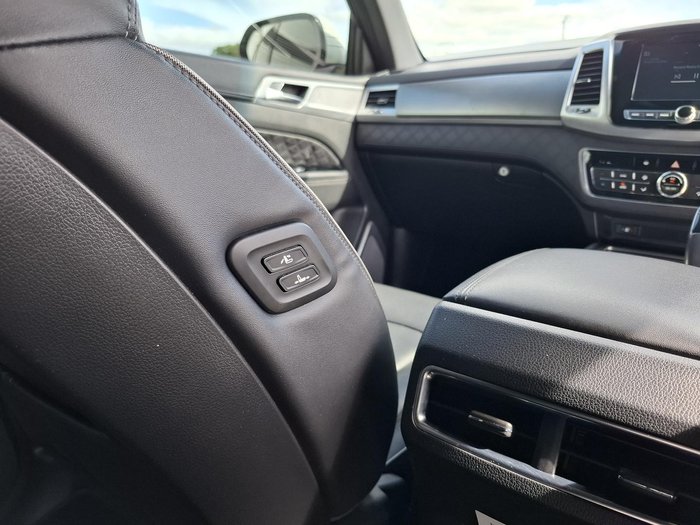 2020 SsangYong Rexton Ultimate Y400 MY20 4X4 Dual Range Grand White