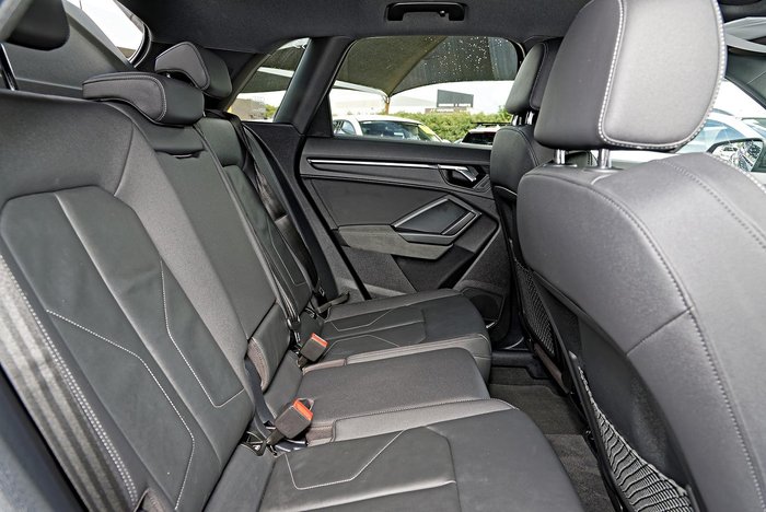 2021 Audi Q3 40 TFSI S line