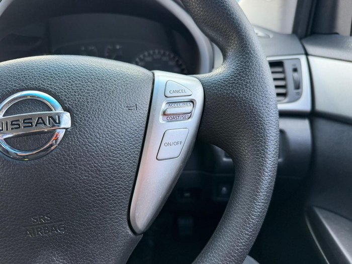 2016 Nissan Pulsar ST