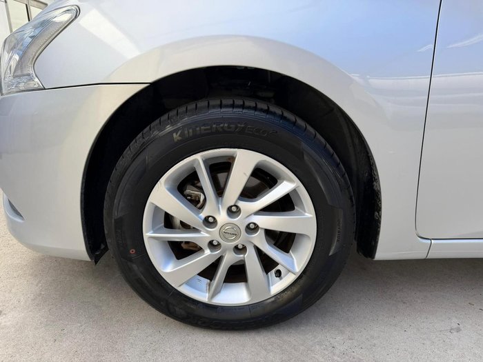 2016 Nissan Pulsar ST