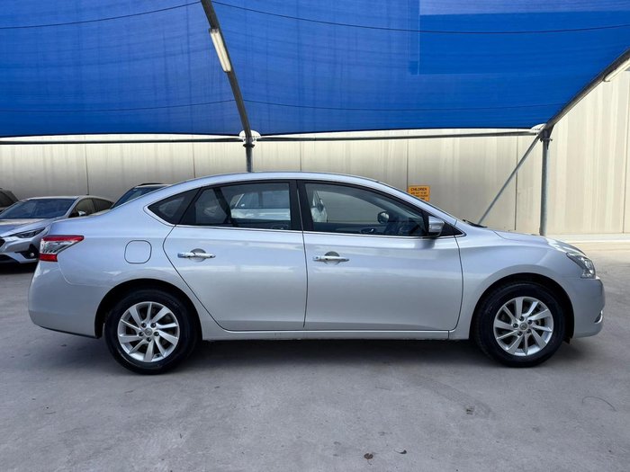 2016 Nissan Pulsar ST