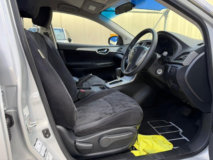 2016 Nissan Pulsar ST