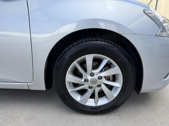 2016 Nissan Pulsar ST