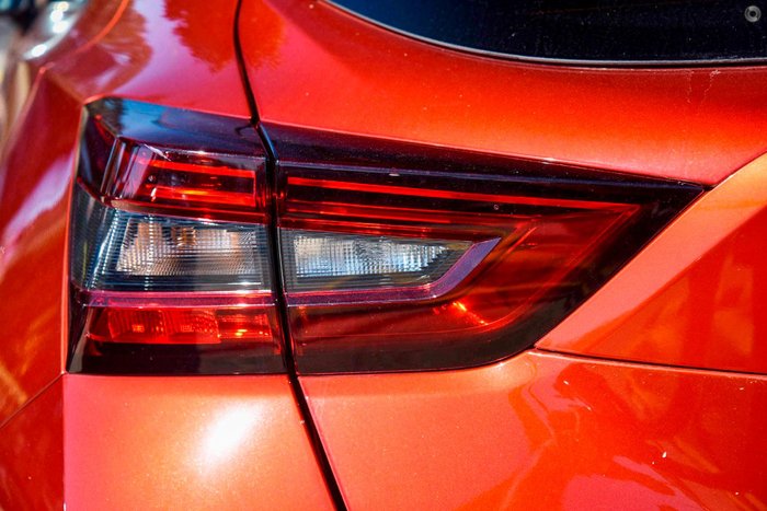 2025 Nissan JUKE ST-L