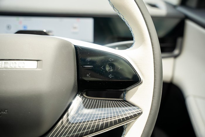 2025 Jaecoo J5 EV Summit