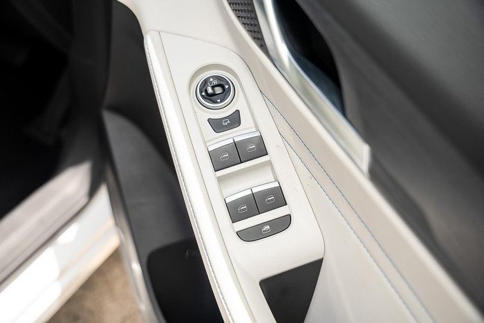 2025 Jaecoo J5 EV Summit