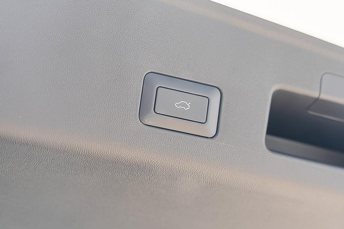 2025 Jaecoo J5 EV Summit