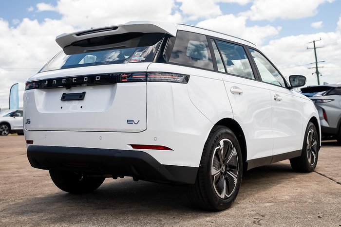 2025 Jaecoo J5 EV Summit