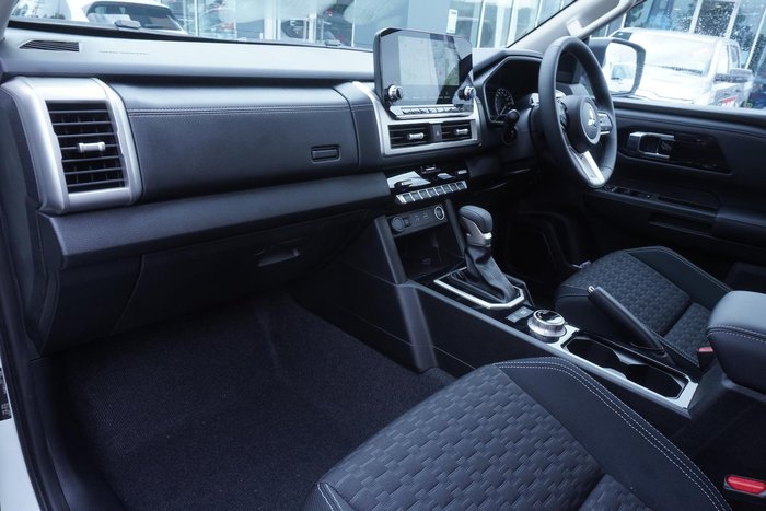 2025 Mitsubishi Triton GLS