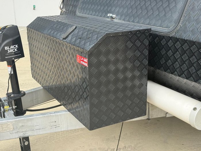 2017 Nova Terra Sportz 216 3C