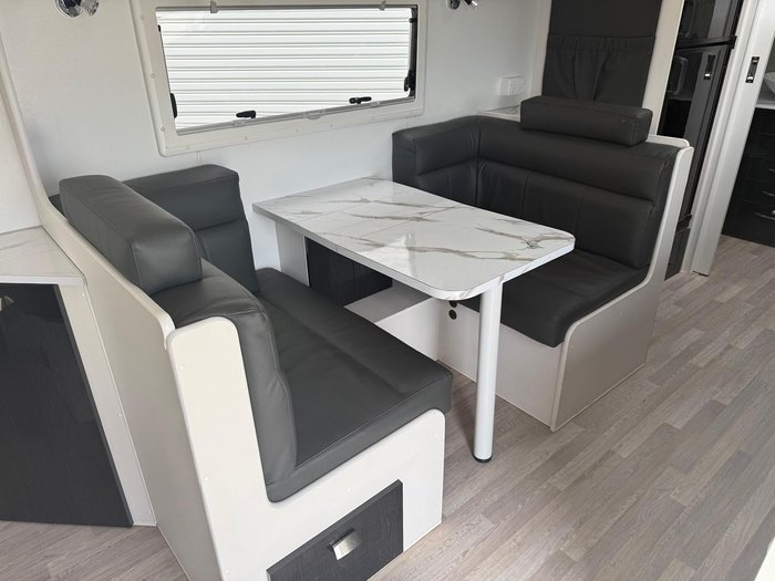 2017 Nova Terra Sportz 216 3C