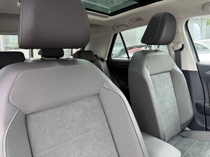 2025 Volkswagen T-Roc 110TSI Style