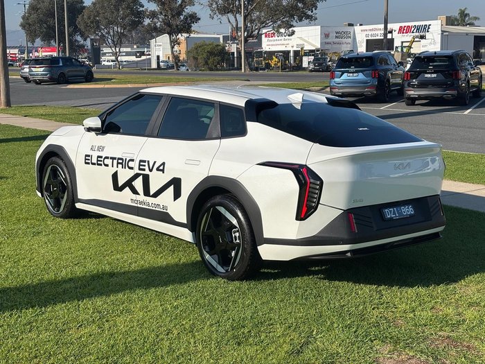 2026 Kia EV4 Earth Long Range