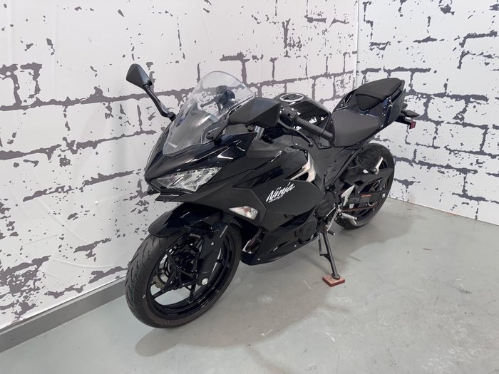 2019 Kawasaki Ninja 400 (EX400G) Ninja Black