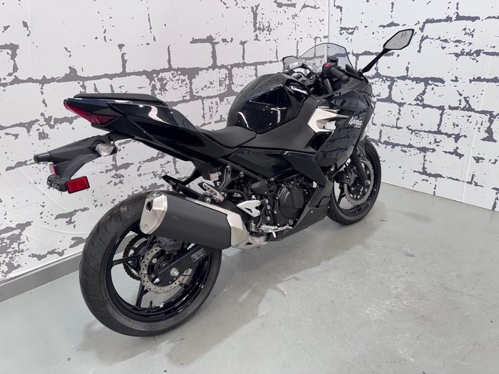 2019 Kawasaki Ninja 400 (EX400G) Ninja Black