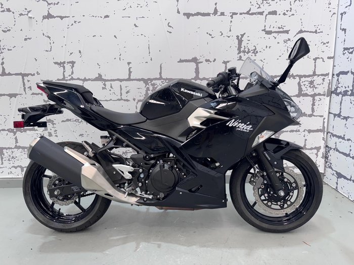 2019 Kawasaki Ninja 400 (EX400G) Ninja Black