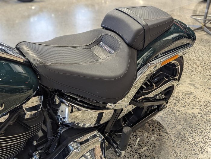 2024 Harley-Davidson Breakout 117 (FXBR) Softail Green