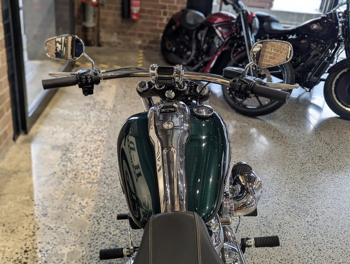 2024 Harley-Davidson Breakout 117 (FXBR) Softail Green