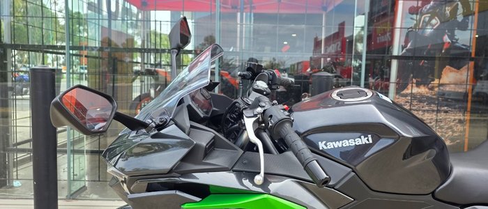 2025 Kawasaki NINJA 500 GREY