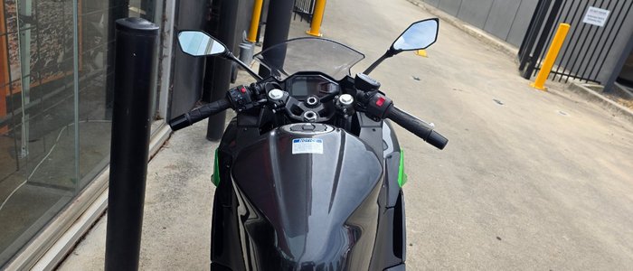 2025 Kawasaki NINJA 500 GREY