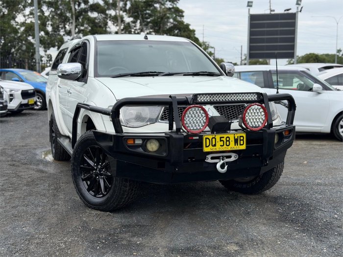 2014 MITSUBISHI TRITON GLX-R (4x4) MN MY15 WHITE