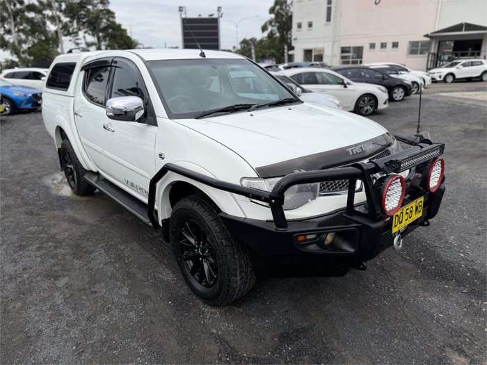 2014 MITSUBISHI TRITON GLX-R (4x4) MN MY15 WHITE