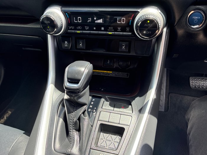 2020 Toyota RAV4 Cruiser