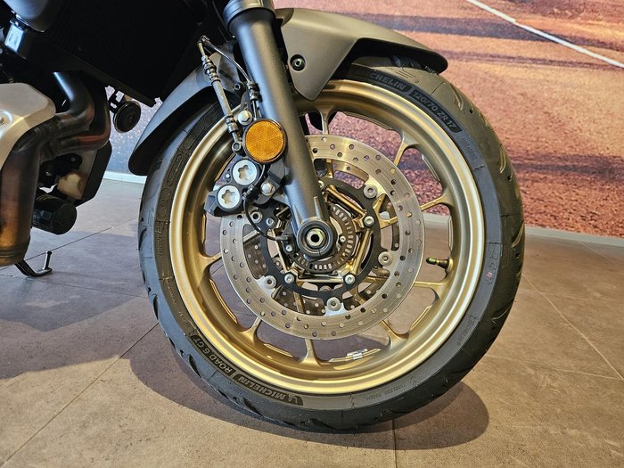 2023 Yamaha Tracer 7 MT Black