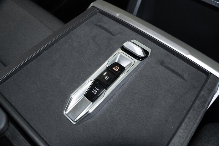 2025 LDV Terron 9 Origin