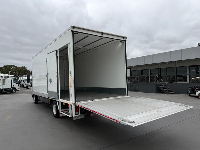 2023 Isuzu F Series FRR110-240