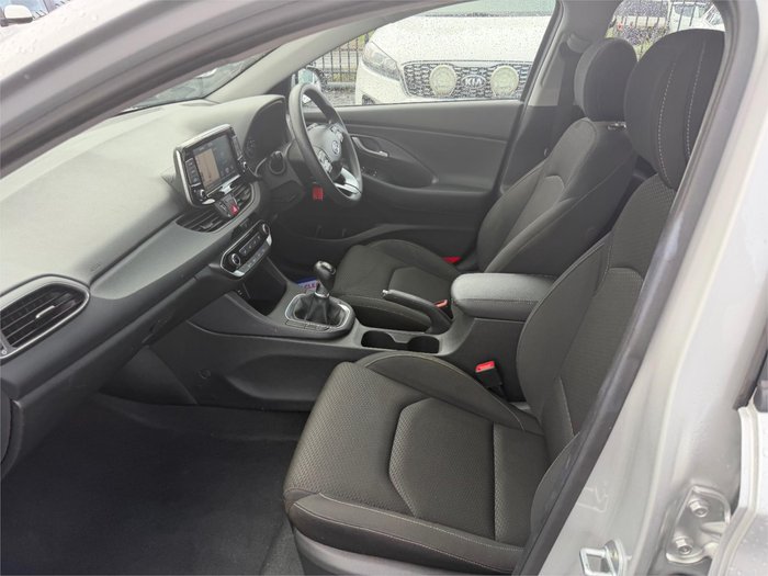 2018 HYUNDAI i30 ACTIVE PD SILVER OR CHROME