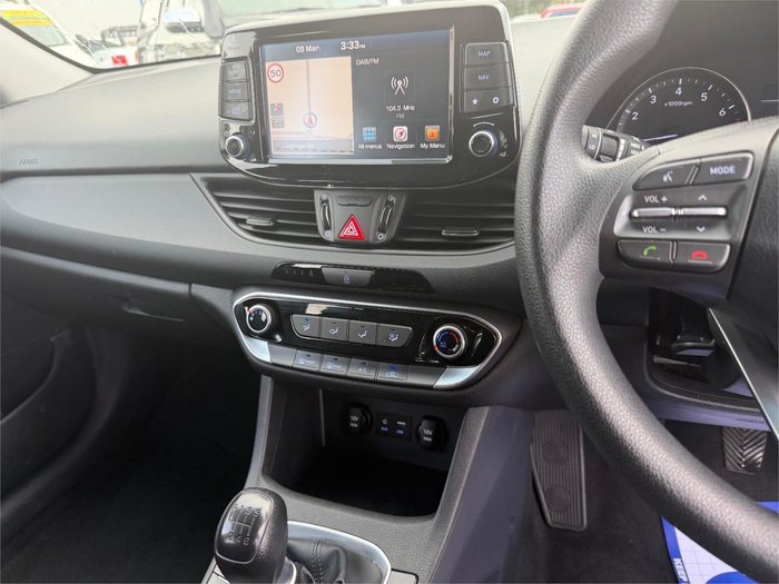 2018 HYUNDAI i30 ACTIVE PD SILVER OR CHROME