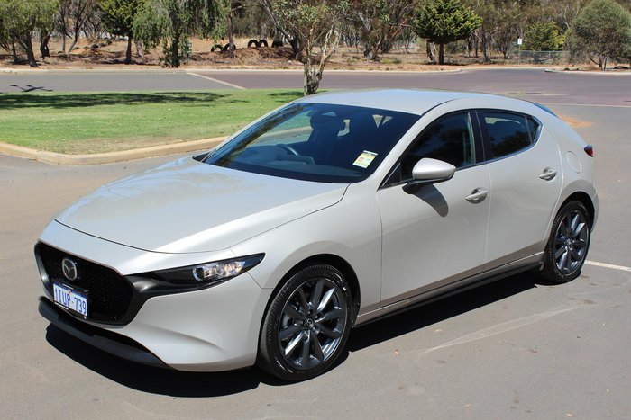 2024 Mazda 3 G20 Evolve