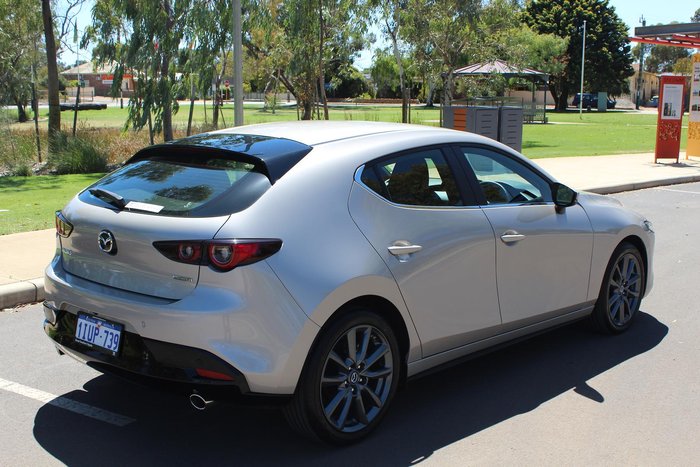 2024 Mazda 3 G20 Evolve
